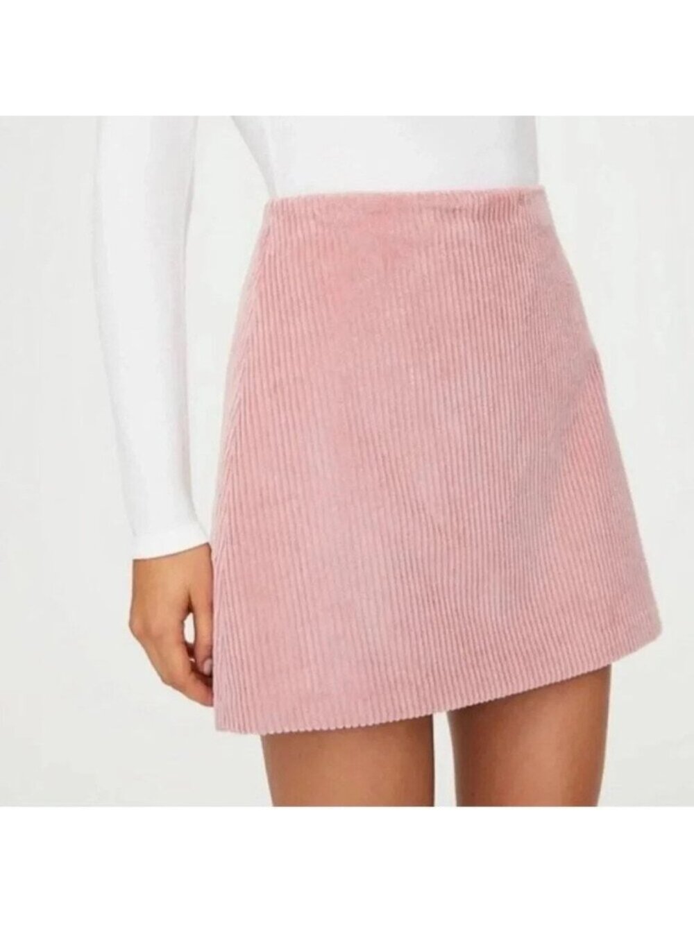 WILFRED Aritzia Renee Corduroy Mini Skirt Sz 00 Wild Pink